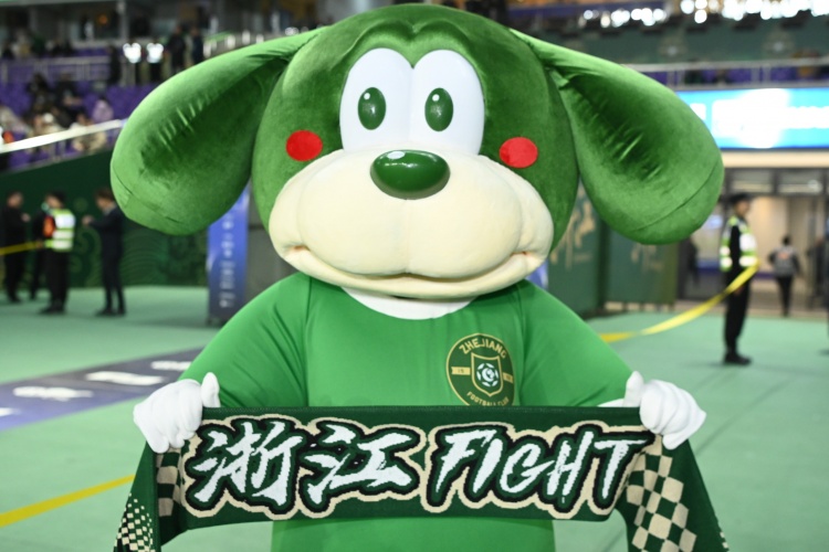  記者：為精簡人數(shù)和優(yōu)化年齡結(jié)構(gòu)，浙江隊(duì)今年可能不會報滿35人